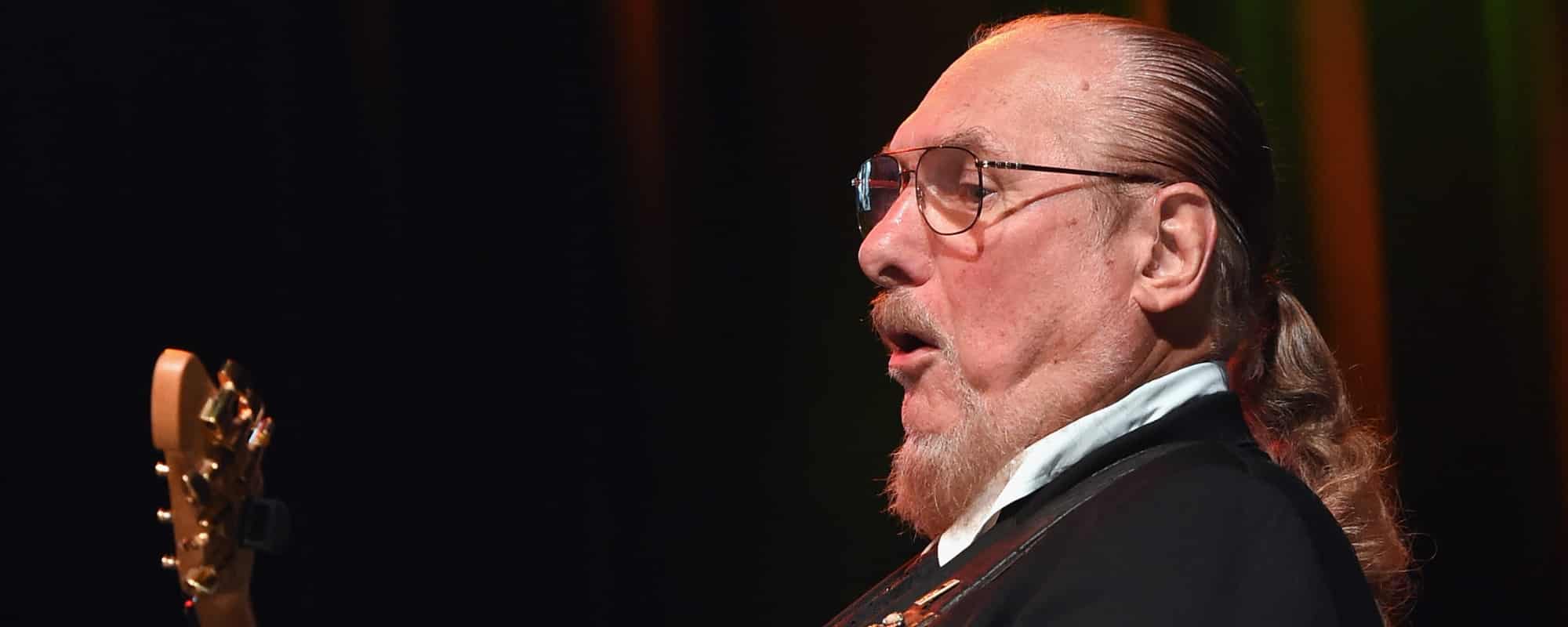 Legendary Guitarist Steve Cropper Joins Phil Vassar’s Songs From the Cellar