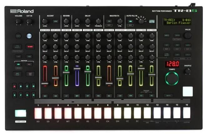 Roland TR-8S Rhythm Performer