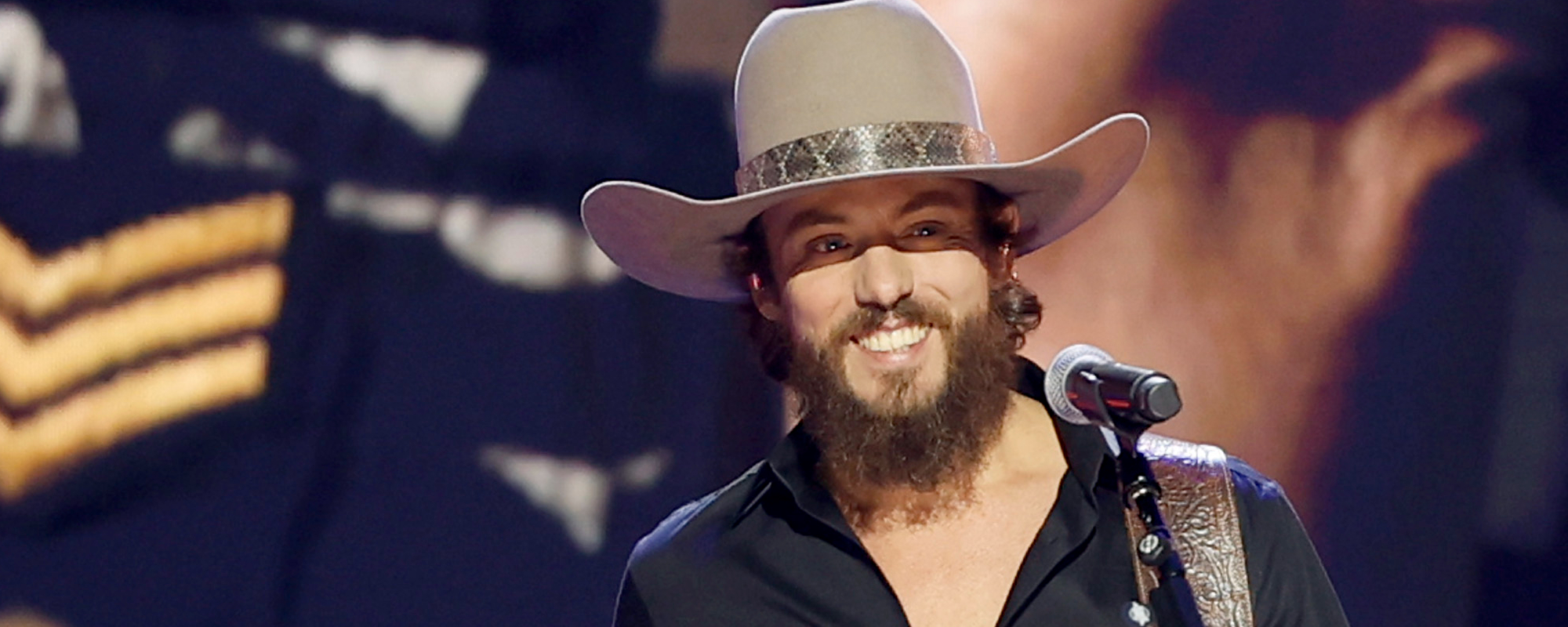 Chris Janson Performs ”Hound Dog” With Special Guest at Dolly Parton’s Pet Gala