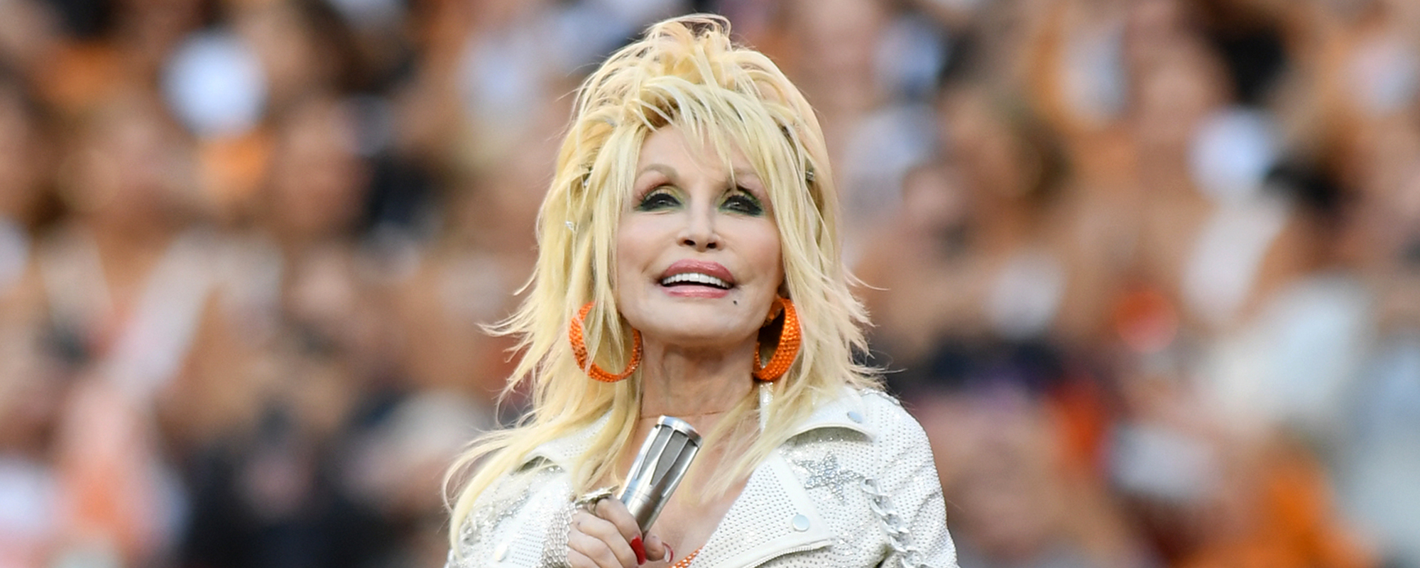 Dolly Parton Reveals Where She and Husband Carl Dean Like To Celebrate Their Anniversary: "He Doesn’t Like Big Crowds"