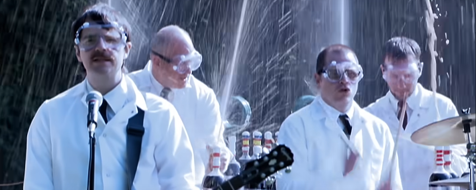 On This Day in 2008, Weezer Released the Music Video for “Pork And Beans” and Made Youtubers Mainstream