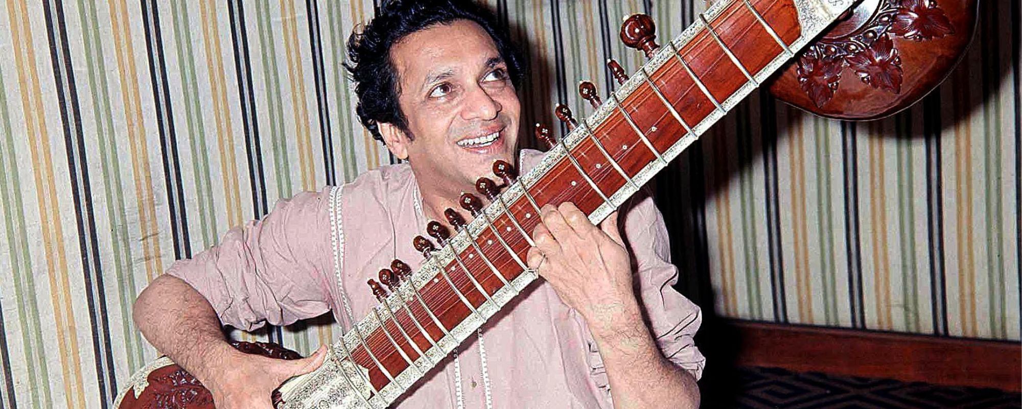 Ravi Shankar playing sitar