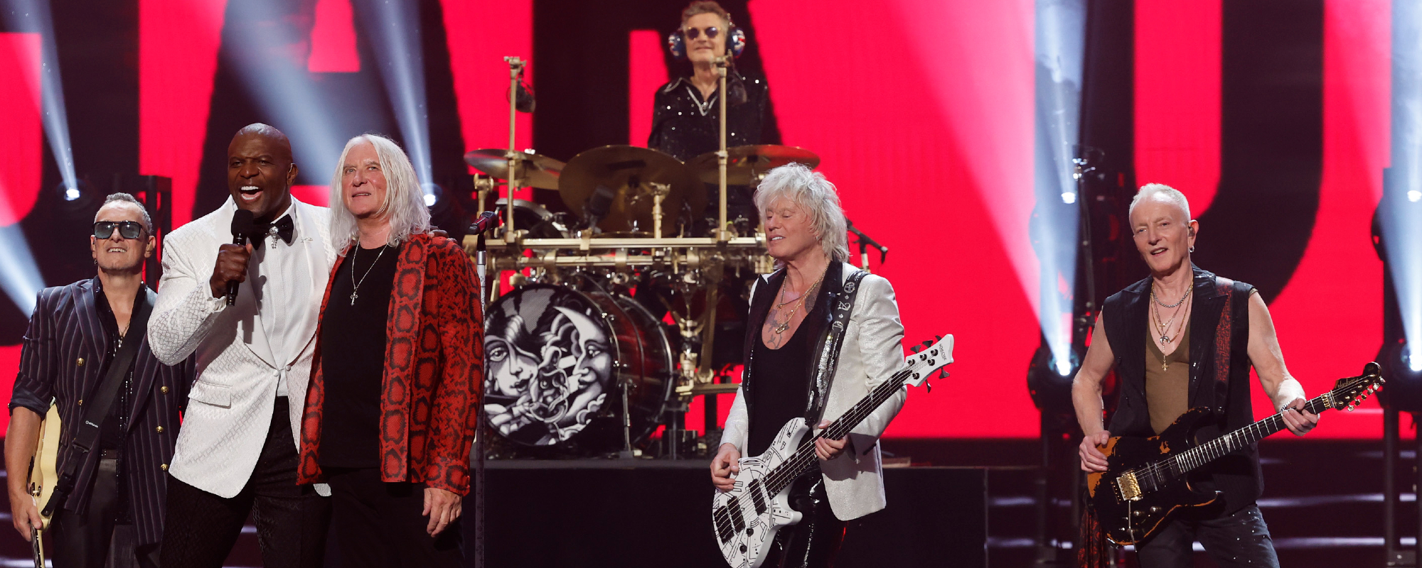 Def Leppard Rocks 'America's Got Talent' With Explosive "Pour Some Sugar on Me" Performance