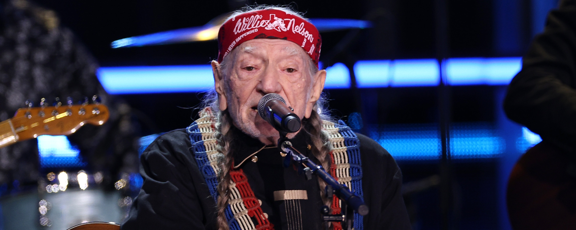 Willie Nelson Spreads Holiday Cheer With New Track “Christmas Love Song”